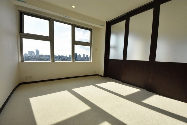 レジディアタワー乃木坂の物件内観写真