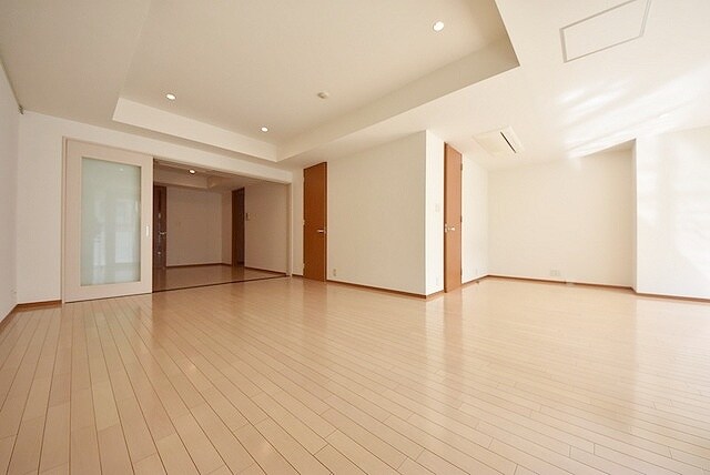 ストーリア赤坂の物件内観写真