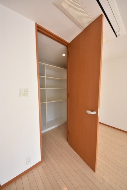 ストーリア赤坂の物件内観写真