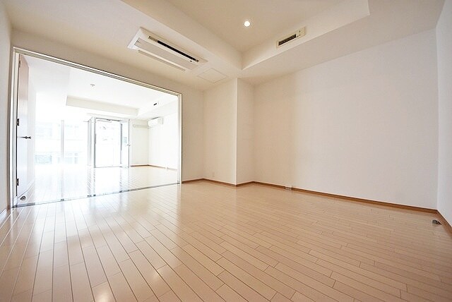 ストーリア赤坂の物件内観写真