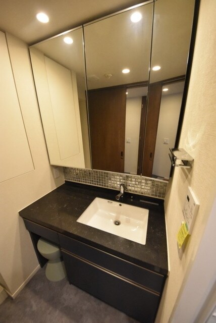 クレストコート白金高輪の物件内観写真