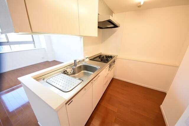 コンフォリア原宿の物件内観写真