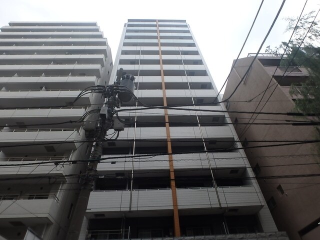 ガーラプレイス新宿御苑の物件外観写真