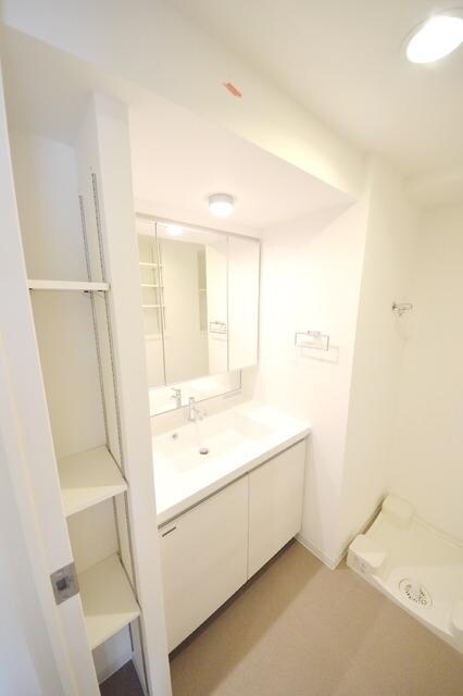 レジディア文京本郷IIIの物件内観写真