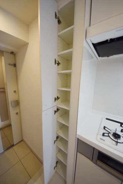 ザプレミアムキューブG潮見の物件内観写真