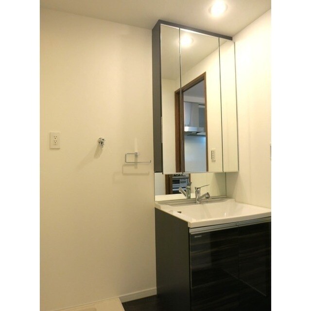 ロリエ銀座の物件内観写真