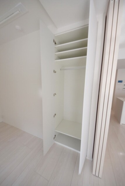 リバーレ麻布十番の物件内観写真