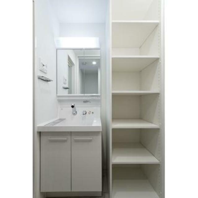 レビスタ白金高輪の物件内観写真