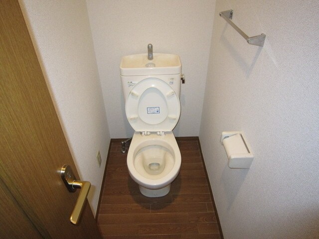 デルフィ参番館の物件内観写真