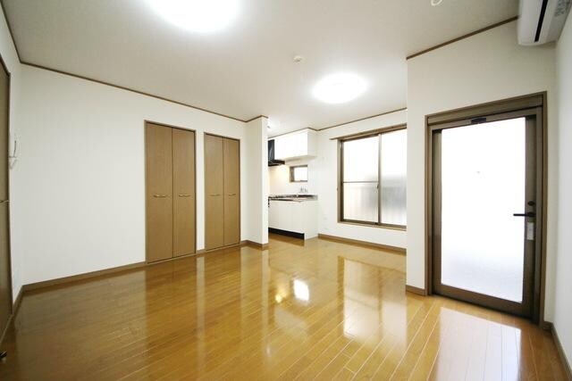 イーストビレッジの物件内観写真