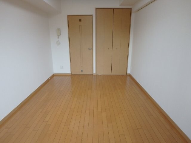 プライムアーバン行徳IIIの物件内観写真