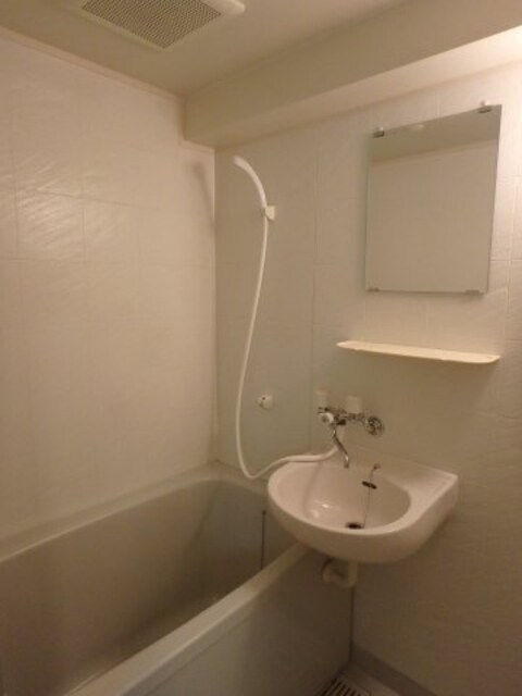 プライムアーバン行徳IIIの物件内観写真