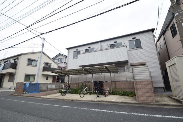 ウィステリア篠崎の物件外観写真