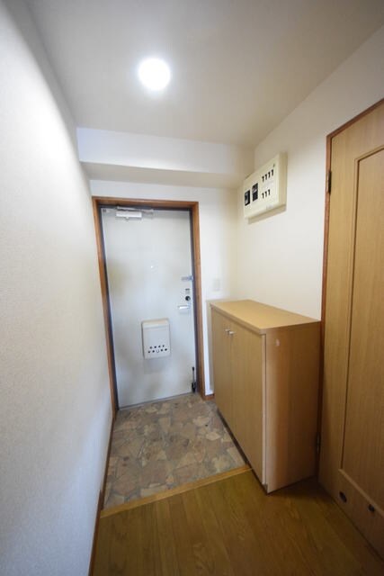 エーヴィゲス市川の物件内観写真