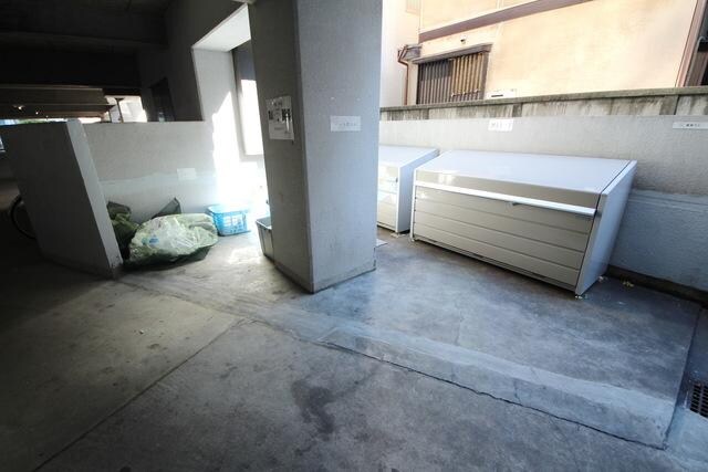 ユタカローズガーデンの物件内観写真