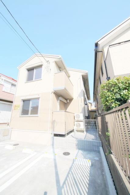 ロッコの物件外観写真