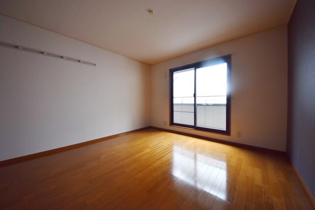 デルフィ参番館の物件内観写真