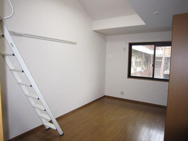 デルフィ参番館の物件内観写真