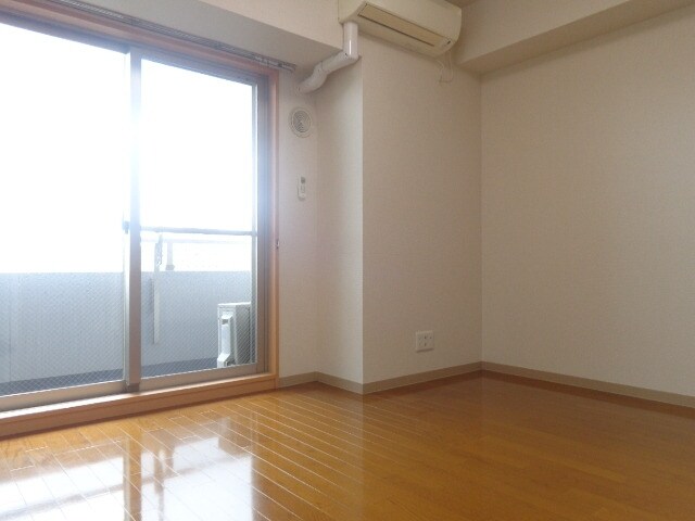 トランスパレントの物件内観写真