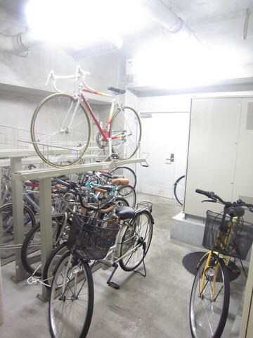 アーバンキューブ九段南の物件内観写真