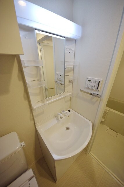 レオーネ南千住IIの物件内観写真