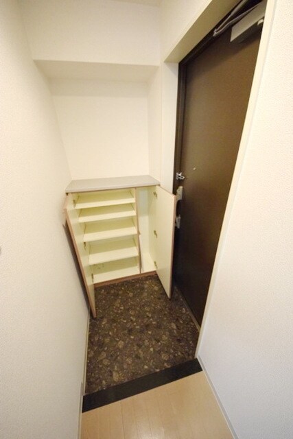 シャンブリーズ三越前の物件内観写真