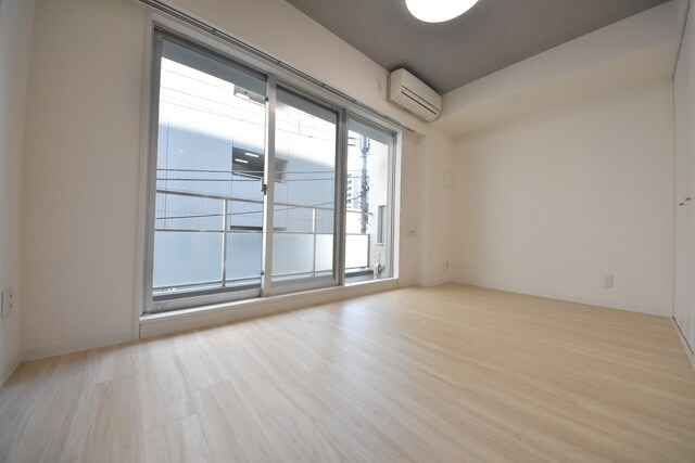 レジディア新川の物件内観写真