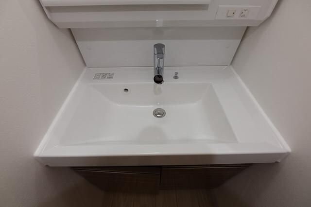 Ｄ’ｓ　ＶＡＲＩＥ三ノ輪レジデンスの物件内観写真