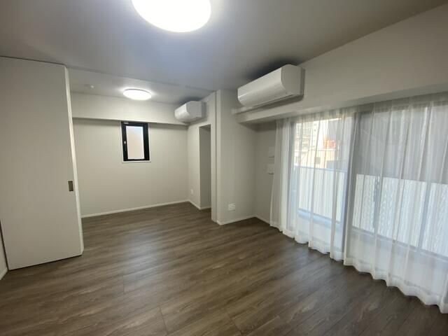 クレストコート上野の物件内観写真