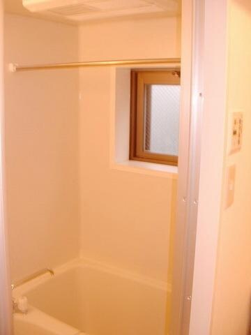 フィルモア　ワンの物件内観写真