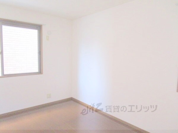 ガーデンビレッジB棟の物件内観写真