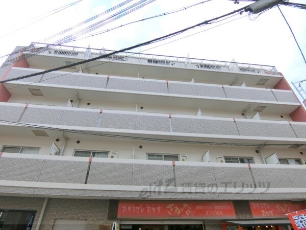 メゾン・ド・ヴィレ茨木の物件外観写真