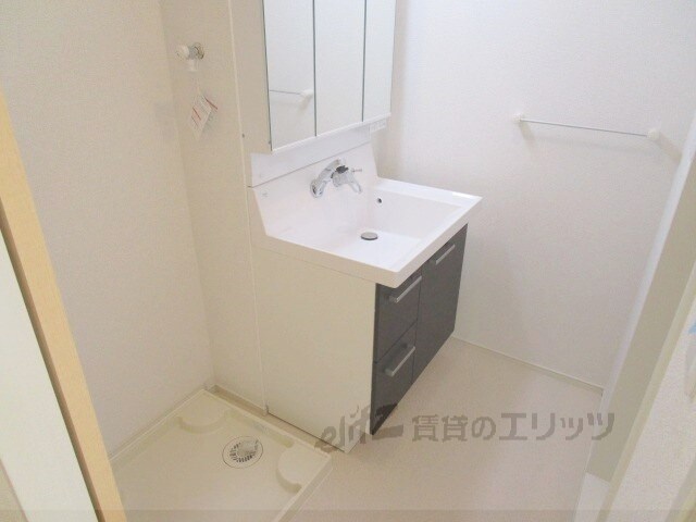 パインルーツIIIの物件内観写真