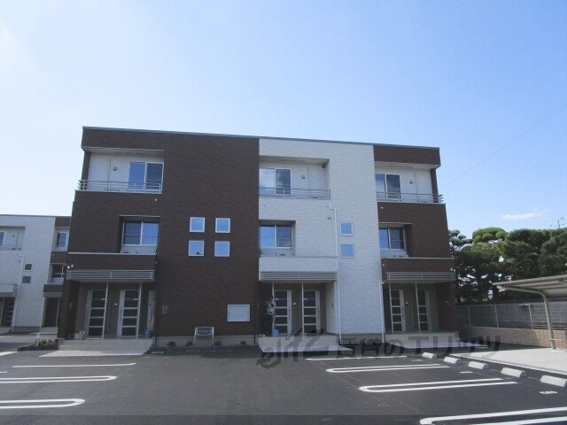 パインルーツIIIの物件内観写真