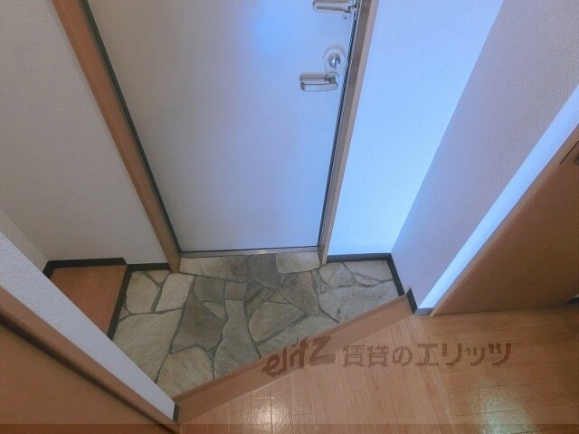 リーフジャルダン総持寺駅前の物件内観写真