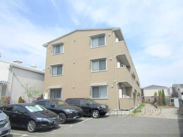 アーバンヒルズの物件外観写真