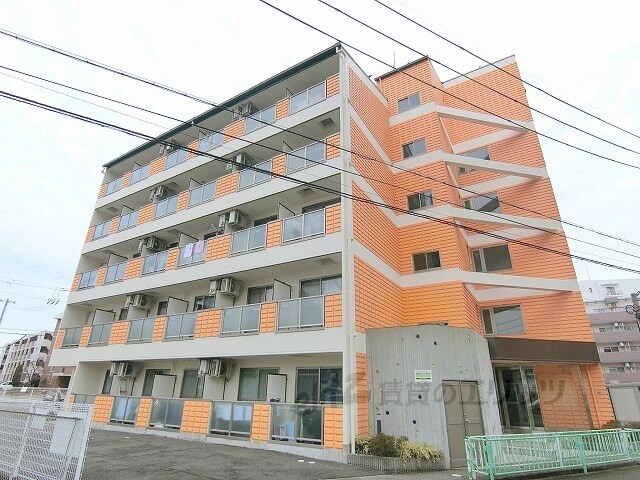 ドマーニの物件外観写真