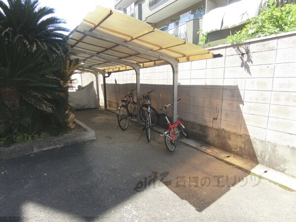 マンション紫明園の物件内観写真