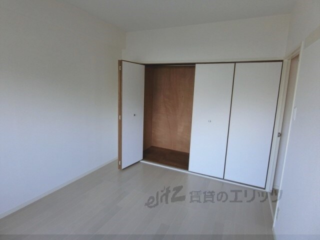 サンライズ春日丘の物件内観写真