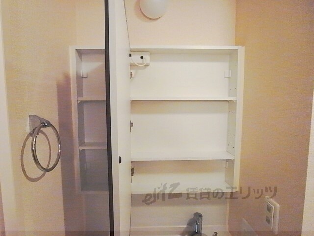 Station　side　courtの物件内観写真