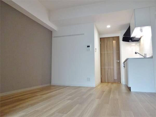 グランブルー高槻の物件内観写真