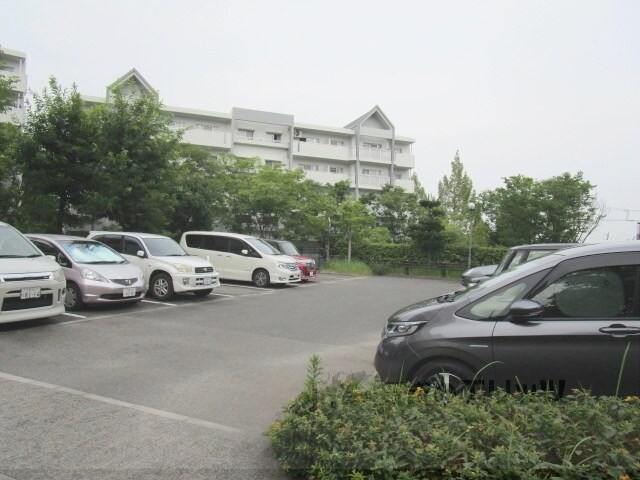 高槻・阿武山九番街東２号棟の物件内観写真