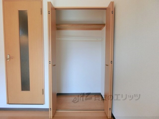 リーフジャルダン総持寺駅前の物件内観写真