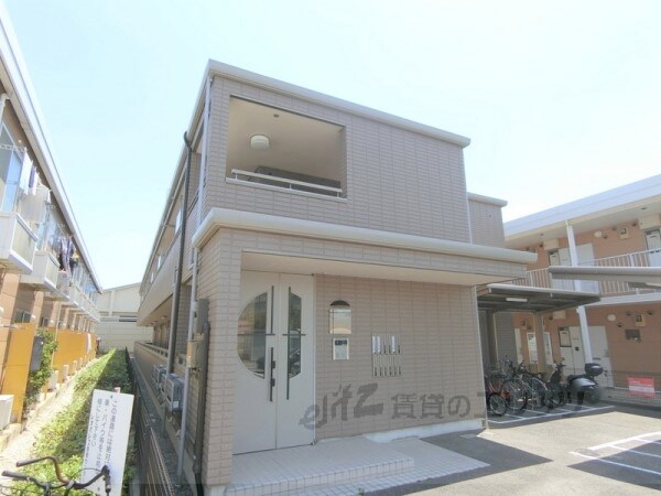 メゾン東雲の物件外観写真