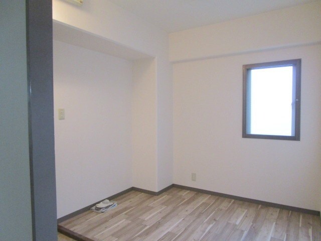 ハピネス栄町の物件内観写真