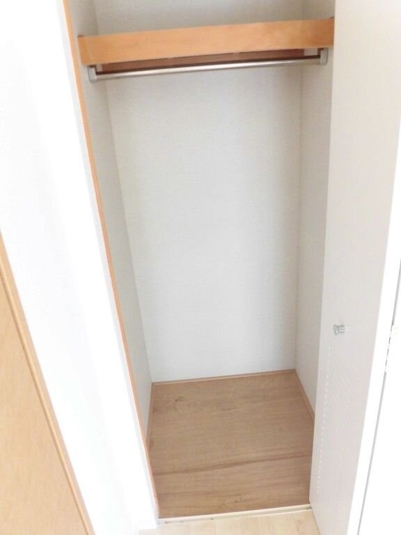 ジュネスト2番館の物件内観写真