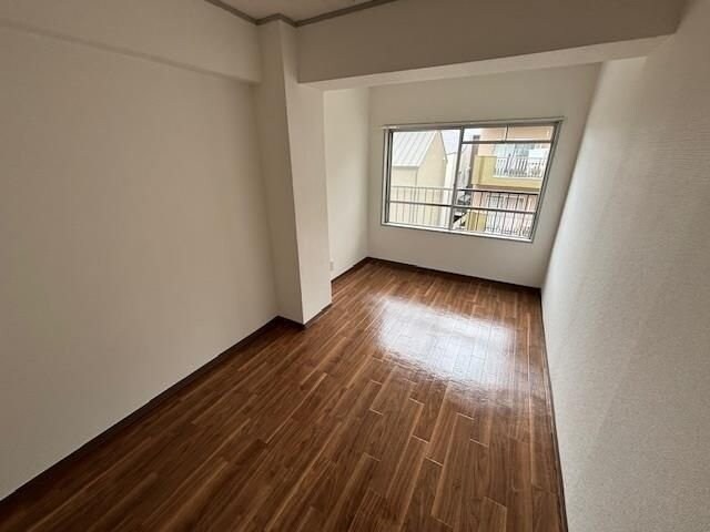 マンション紫明園の物件内観写真