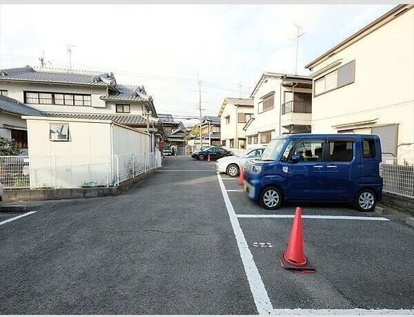 ルミエール安満の物件内観写真