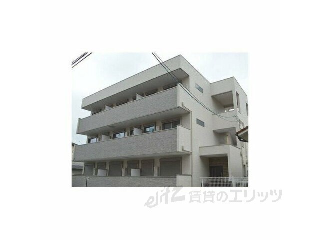 アヴェニール千里丘東の物件外観写真