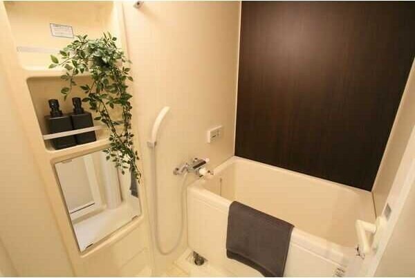 アスール江坂の物件内観写真